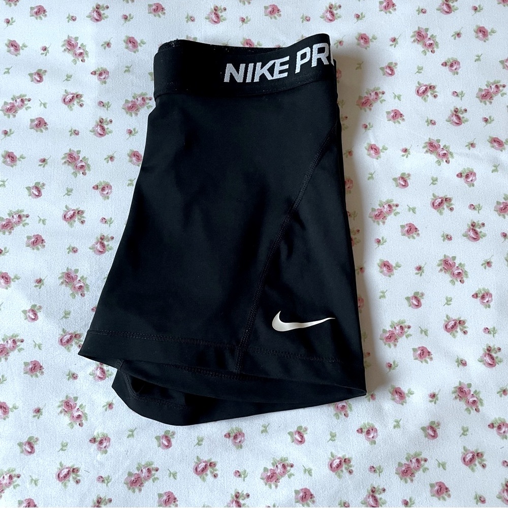NIKE PRO - Black Biker Gym Shorts